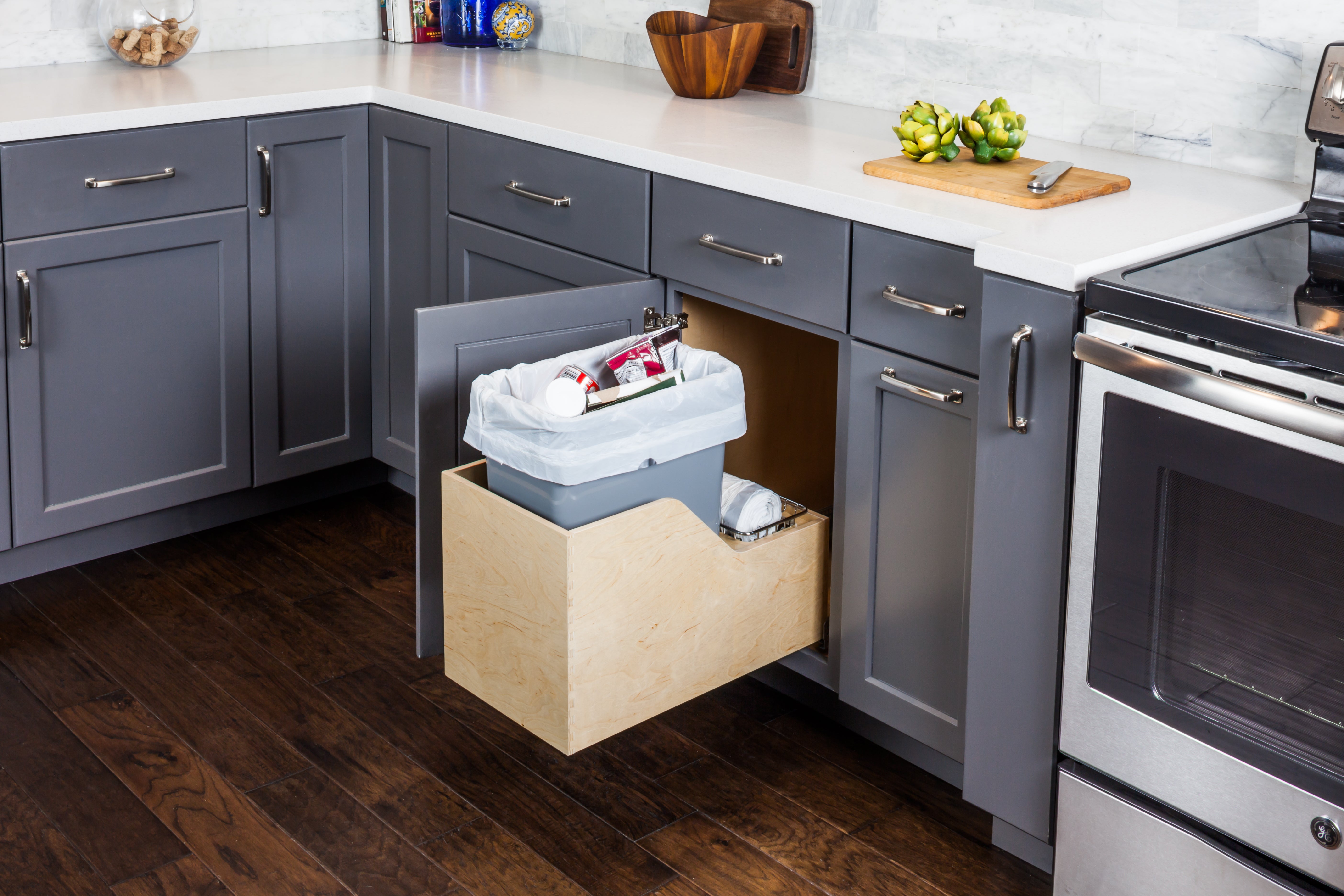 Single 35 Quart Wood Bottom-Mount Soft-close Trashcan Rollout for Hinged Doors, Includes Grey Can | KitchBath